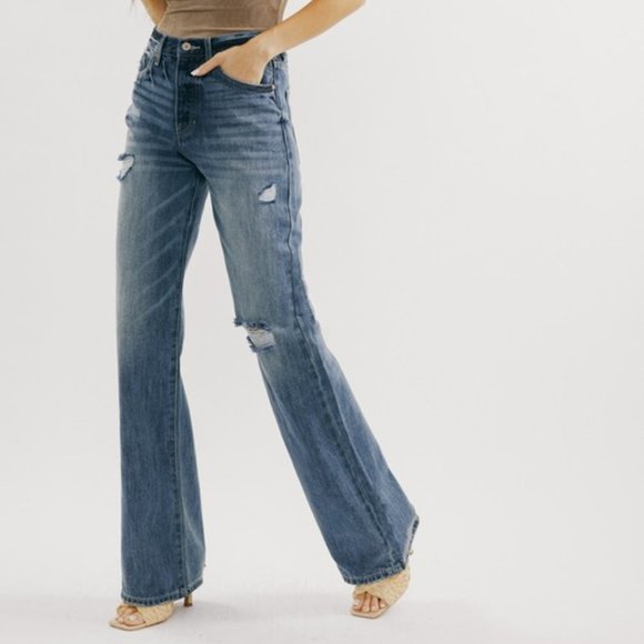 Vici High Rise Distressed Flare Jeans 90s Style - Picture 7 of 7